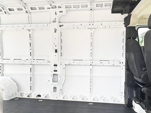 Used 2023 RAM ProMaster 2500 FWD image 19