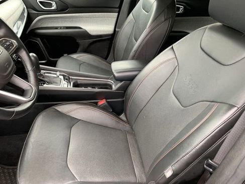 Used 2022 Jeep Compass Latitude AWD/4WD image 15