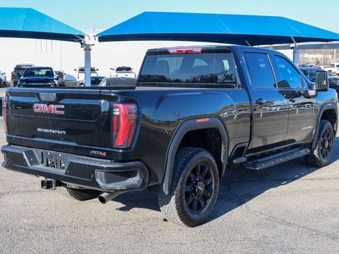 Used 2024 GMC Sierra 2500 AT4 w/ Snow Plow Prep/Camper Package image 6