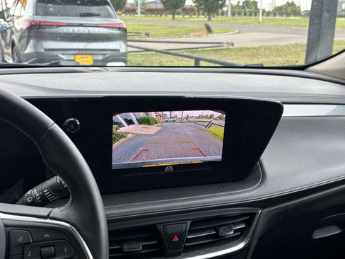 Used 2025 Buick Encore GX Preferred FWD image 22