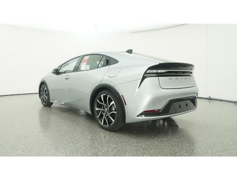 New 2026 Toyota Prius Plug-In Hybrid image 21