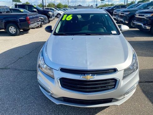 Used 2016 Chevrolet Cruze LT FWD image 13