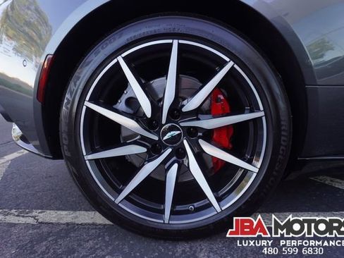 Used 2020 Aston Martin DB11 Coupe image 88