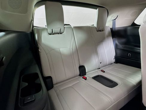 Certified 2026 INFINITI QX60 Luxe w/ Cargo Package image 36