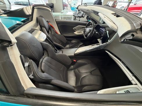 Used 2024 Chevrolet Corvette Stingray Premium Conv w/ 3LT image 27