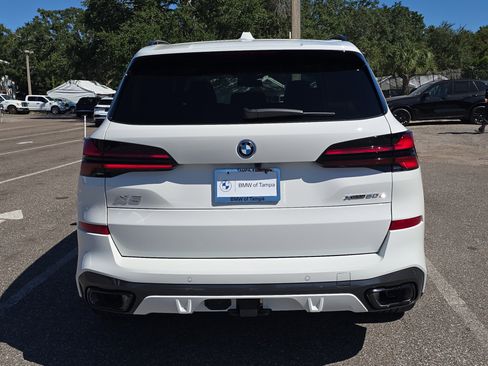 New 2026 BMW X5 xDrive50e w/ Executive Package image 6