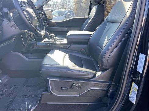 Used 2022 Ford F150 Lariat w/ Equipment Group 502A High image 11