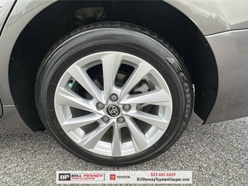 Used 2024 Toyota Camry LE image 18