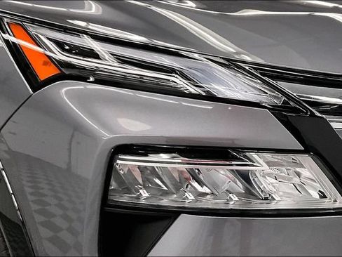 New 2026 Nissan Rogue Platinum AWD/4WD image 14