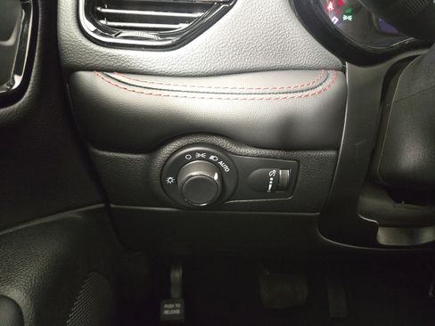 Used 2024 Dodge Durango R/T w/ Tow 'N Go Package image 31