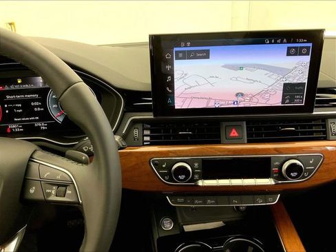 Used 2023 Audi A4 2.0T allroad Premium Plus w/ Premium Plus Package image 15