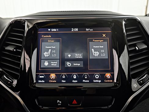 Used 2020 Jeep Cherokee Limited image 13