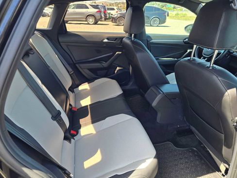 Used 2020 Volkswagen Jetta R-Line FWD image 5