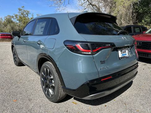 New 2026 Honda HR-V EX-L image 4