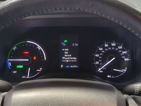 Used 2021 Toyota Sienna XLE FWD image 35