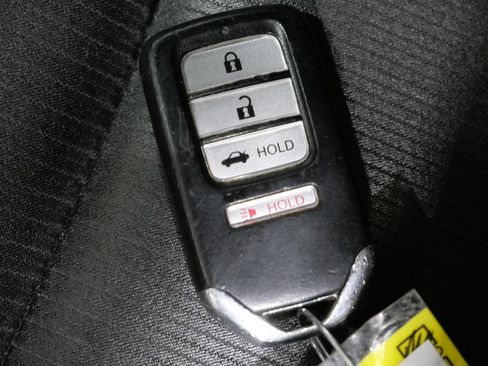 Used 2022 Honda Accord Sport image 25