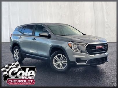 Certified 2023 GMC Terrain SLE w/ LPO, Floor Liner Package