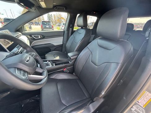 Used 2023 Jeep Compass Limited w/ Elite Group image 10