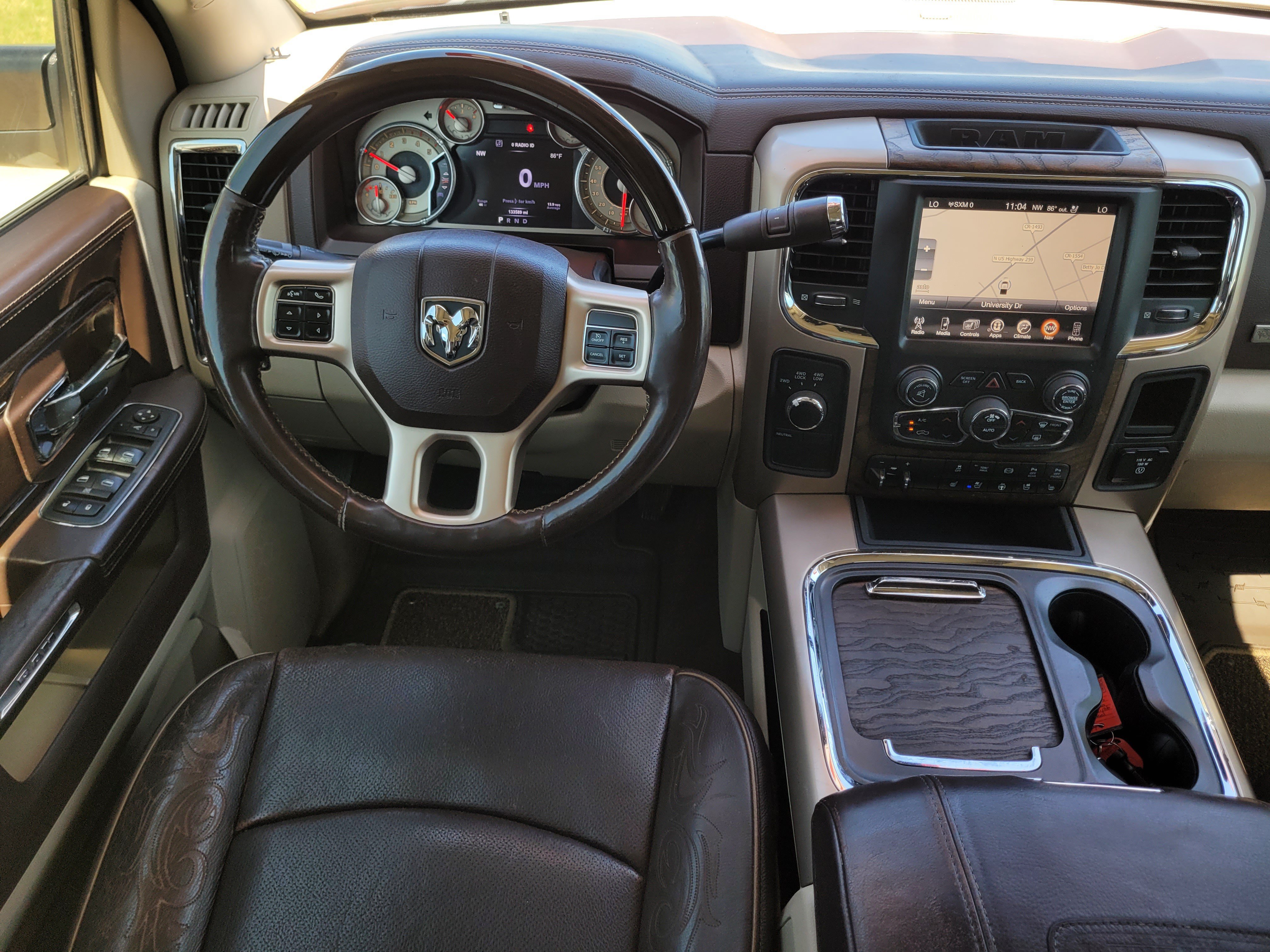 Used 2017 RAM 3500 Laramie Longhorn w/ Convenience Group AWD/4WD image 11
