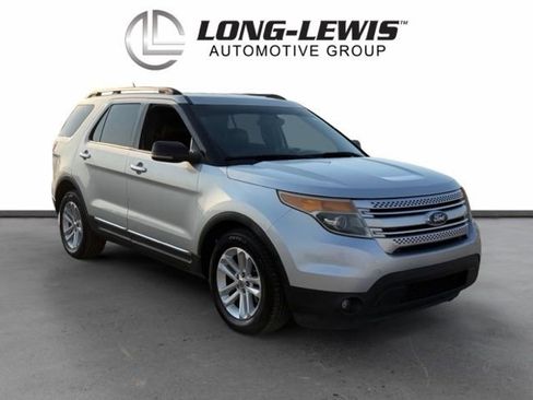 Used 2011 Ford Explorer XLT w/ 202A Rapid Spec Order Code image 7