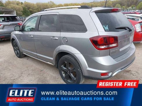 Used 2020 Dodge Journey Crossroad FWD image 5