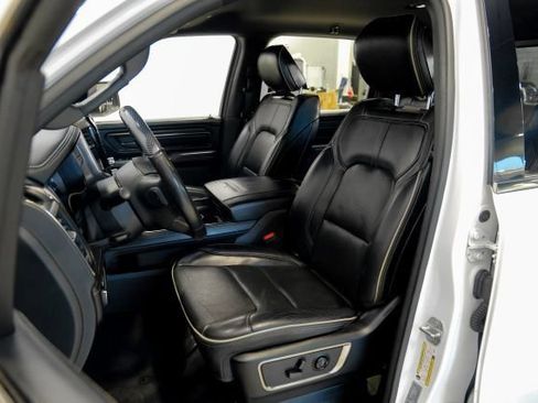 Used 2020 RAM 1500 Limited w/ Body Color Bumper Group RWD image 38