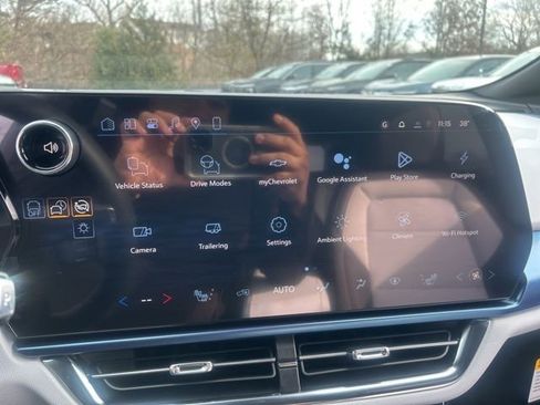 New 2026 Chevrolet Equinox EV LT image 20