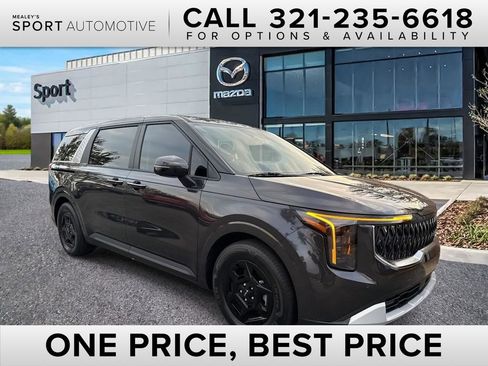 Used 2026 Kia Carnival image 1