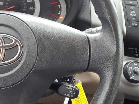 Used 2008 Toyota RAV4 4WD V6 image 16