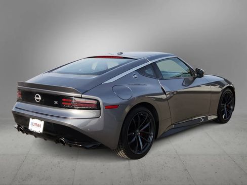 Used 2024 Nissan Z Performance w/ Floor Mat Package image 8