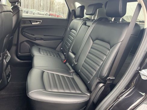 Used 2022 Ford Edge SEL w/ Convenience Package image 13