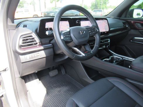 Used 2026 Chevrolet Traverse Z71 AWD/4WD image 19