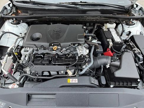 Used 2024 Toyota Camry SE image 48