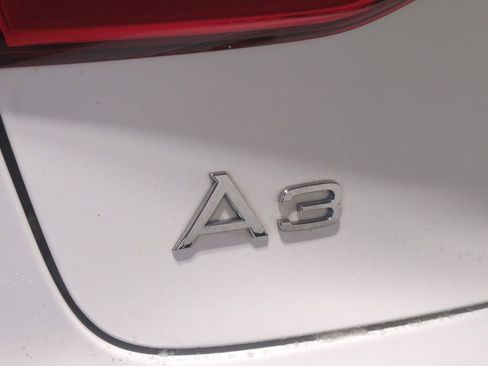 Used 2016 Audi A3 2.0T Premium image 16