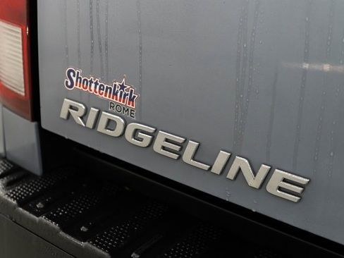 Used 2023 Honda Ridgeline RTL-E image 9