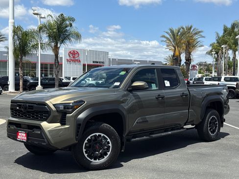 New 2026 Toyota Tacoma TRD Off-Road AWD/4WD image 2