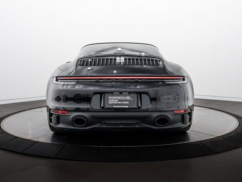 Certified 2022 Porsche 911 Targa 4 GTS AWD/4WD image 6
