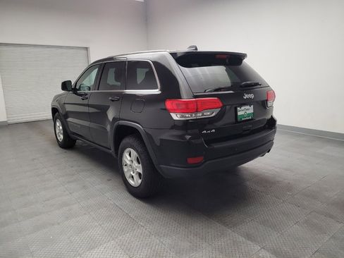 Used 2017 Jeep Grand Cherokee Laredo AWD/4WD image 5
