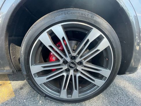 Used 2018 Audi SQ5 Premium Plus w/ S Sport Package image 33