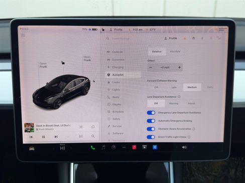 Used 2019 Tesla Model 3 Standard Range Plus image 25