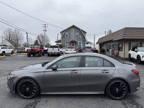 Used 2019 Mercedes-Benz A 220 4MATIC image 4