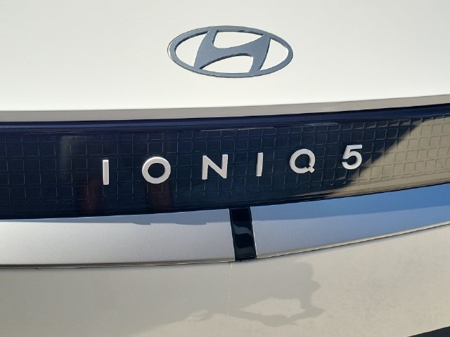 New 2027 Hyundai Ioniq 5 SEL RWD image 32