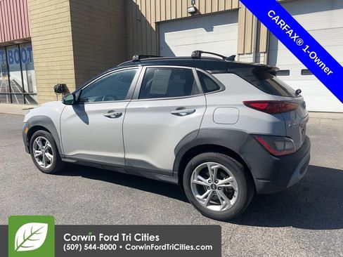 Used 2023 Hyundai Kona SEL image 5