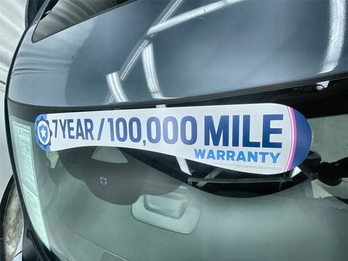 Certified 2024 Honda Pilot Elite image 32