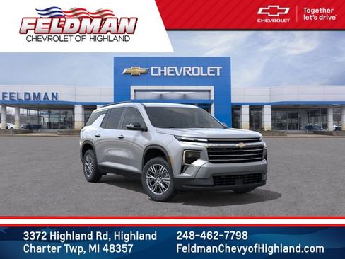 New 2026 Chevrolet Traverse LT image 1