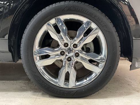 Used 2014 Ford Edge Limited w/ Equipment Group 301A AWD/4WD image 12