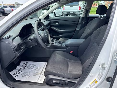 Certified 2024 Honda Accord EX image 29
