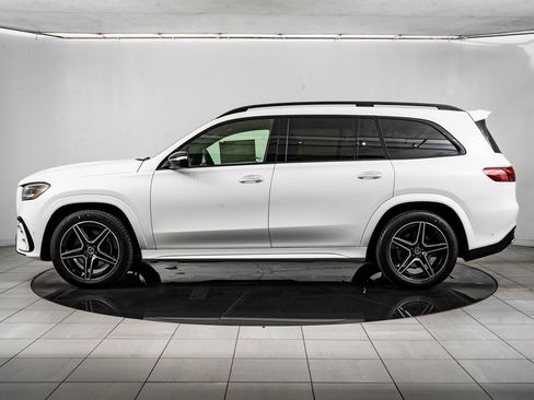 New 2026 Mercedes-Benz GLS 450 4MATIC image 12