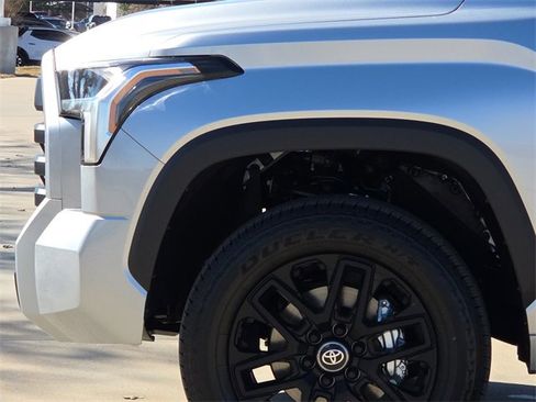 New 2026 Toyota Tundra SR5 image 5