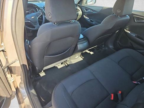 Used 2022 Chevrolet Malibu RS image 11